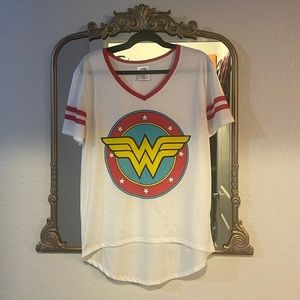 🤗WONDER WOMAN JERSEY🤗